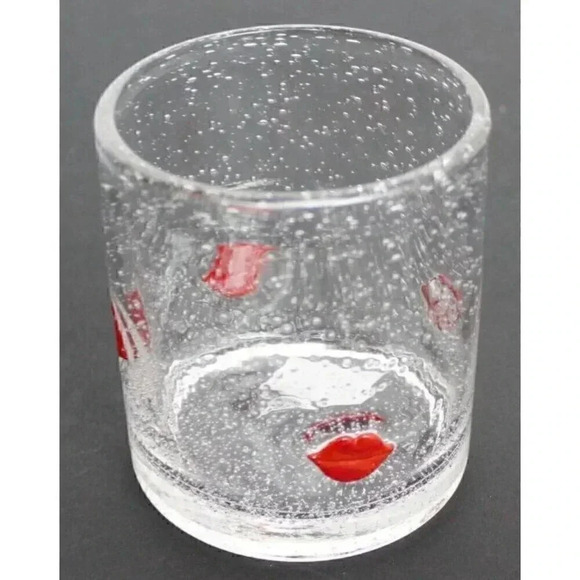 New Anthropologie Juice Glass Handcrafted Valentine Lips Cup - Picture 2 of 2